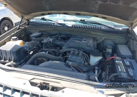 2004 Ford Explorer Nbx/Xlt z USA, uszkodzony, nr VIN 1FMZU73K54UA80102